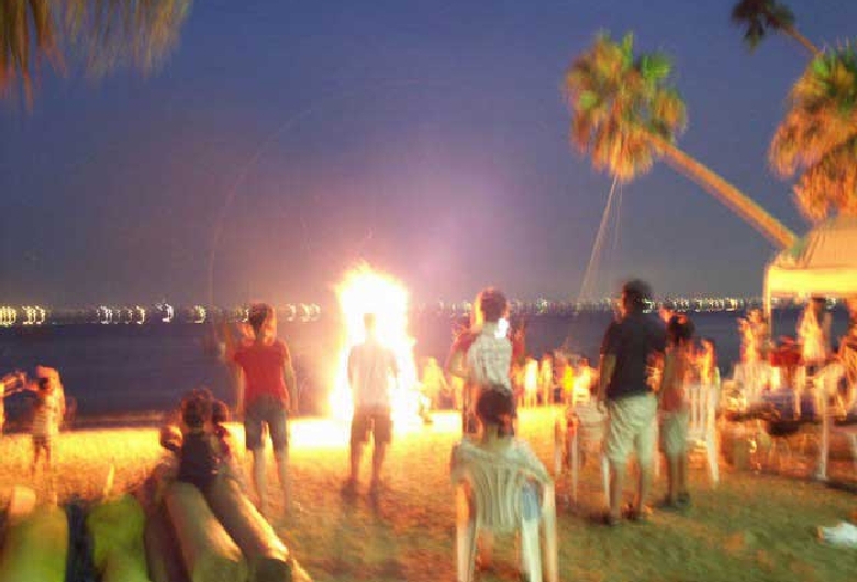能古島キャンプ村・海水浴場