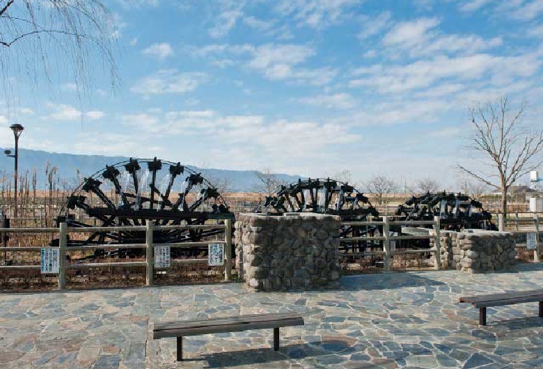 三連水車の里あさくら