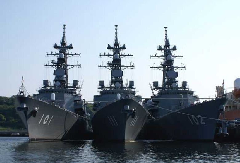 YOKOSUKA軍港めぐり