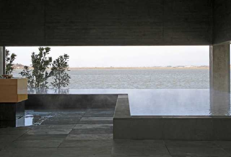 片山津温泉　総湯