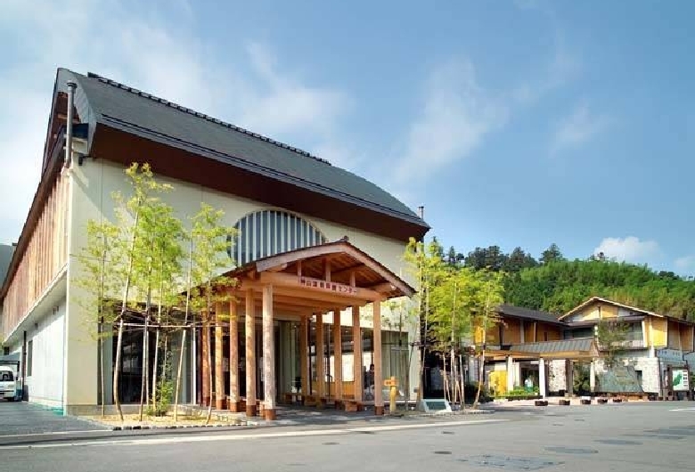 神山温泉　ホテル四季の里＆いやしの湯（日帰り入浴）