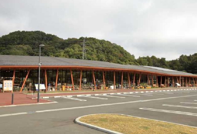 軽井沢発地市庭