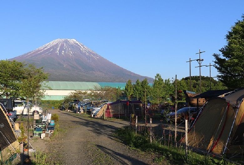 アーバンキャンピング朝霧宝山