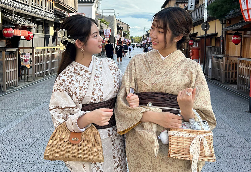 京都着物レンタル KITEMIRU！？ 祇園店