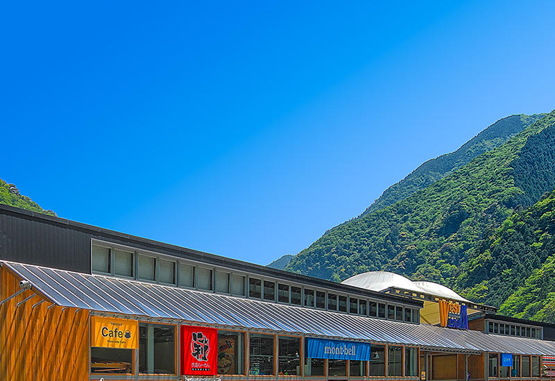 RiverStation West West