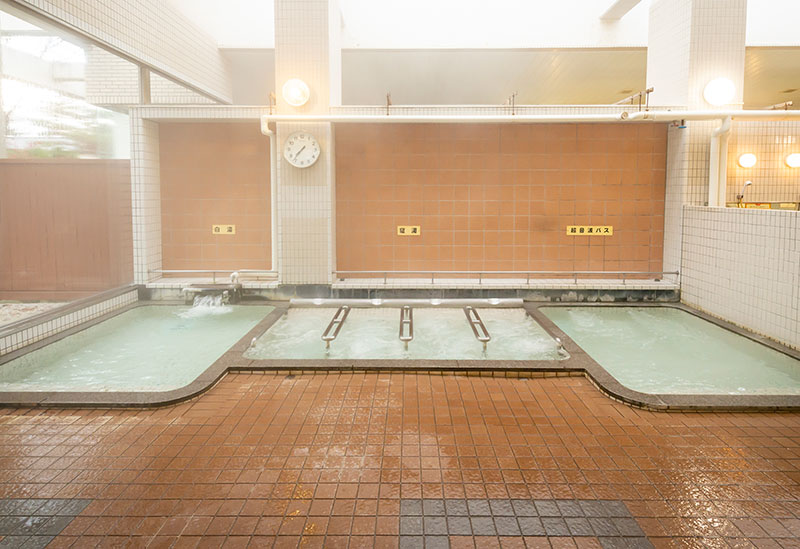 ポルダー潟の湯