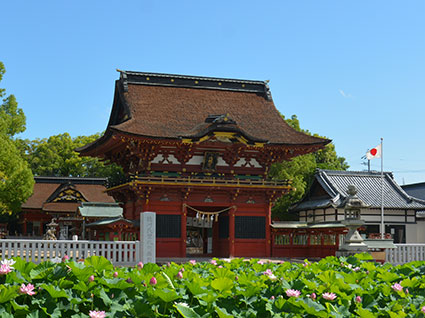 伊賀八幡宮