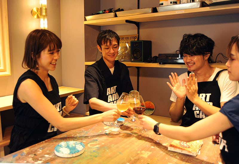 アート アンド カフェ 大阪店