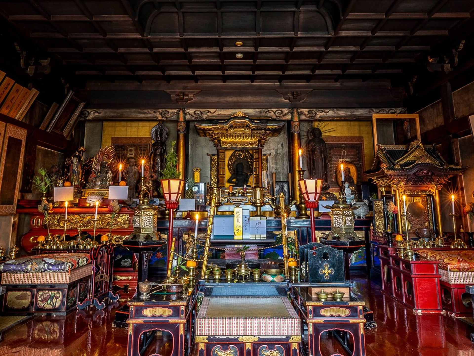 小坂坊 持明院
