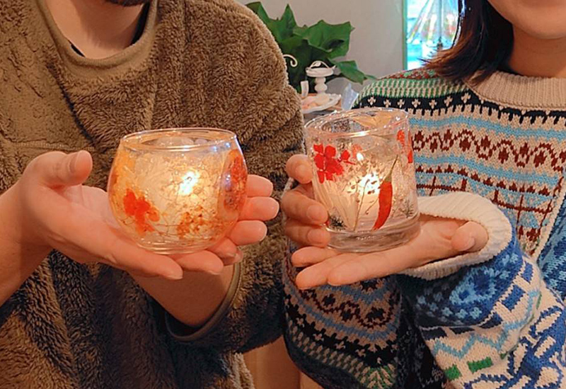 candle tomato