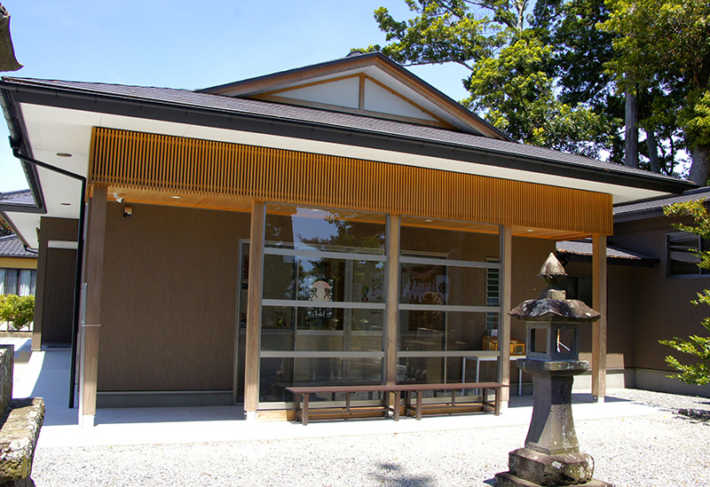 初發神社