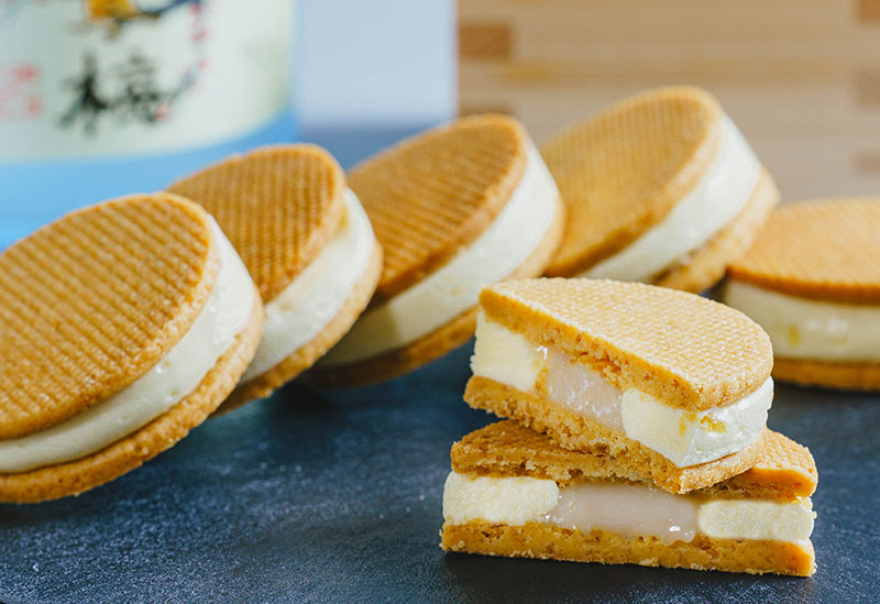 SENBEI FACTORY SHOP 日の出屋製菓