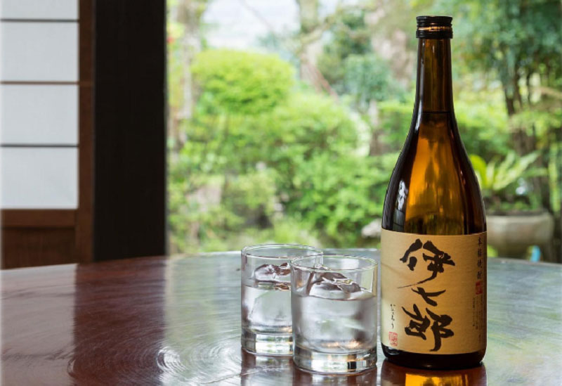 株式会社伊七郎