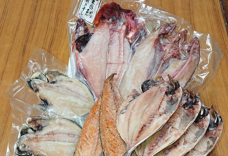 有限会社　山由水産