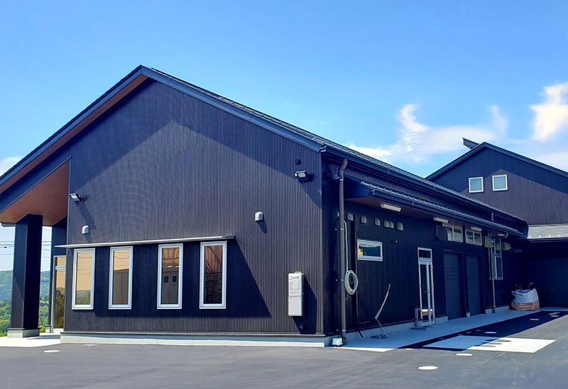 かわうちワイナリー