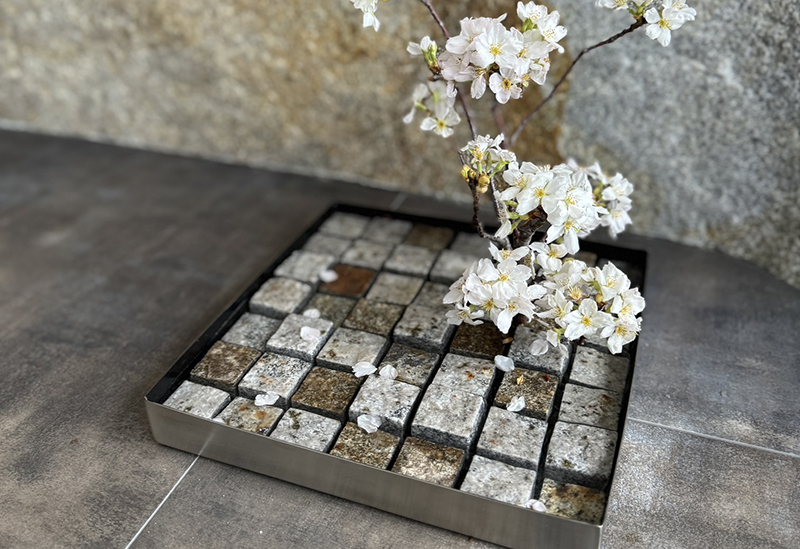 aji stone interior room「e Moyō」