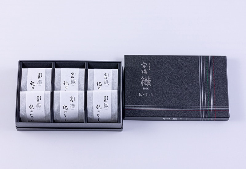 宝梅