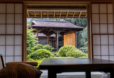 あたみ石亭別邸 桜岡茶寮