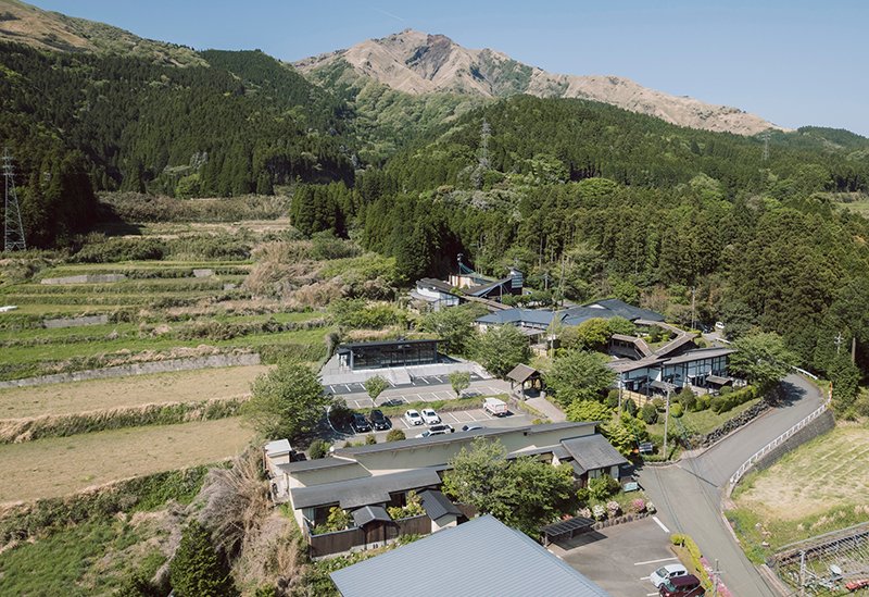 白水温泉　竹の倉山荘