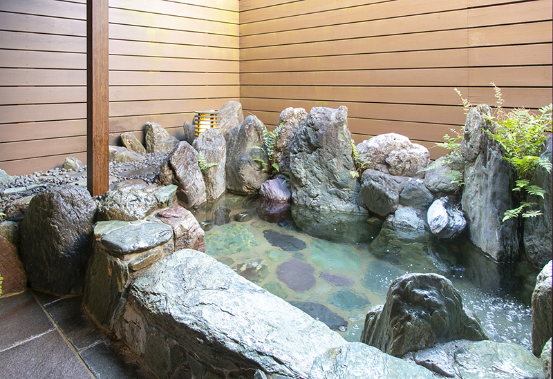 伊勢二見 くつろぎの癒し温泉宿 やわらの湯まるや（女性専用）