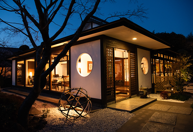 オーベルジュ・ド・マノワール吉庭