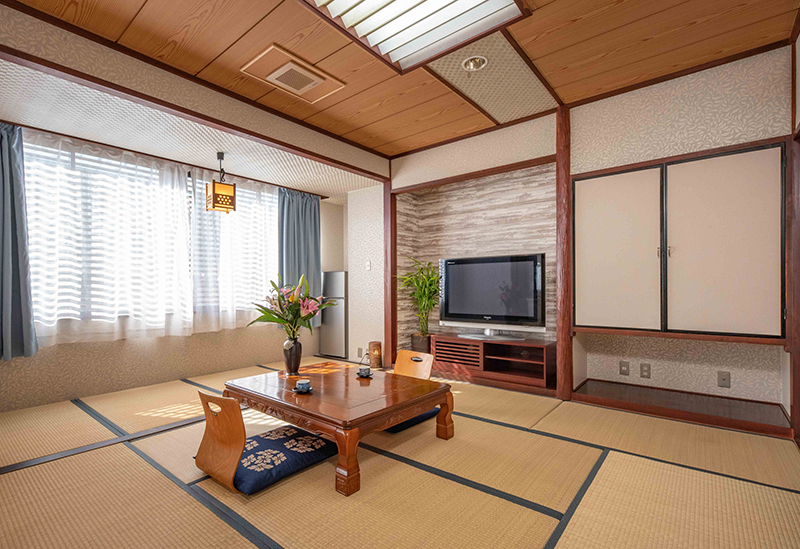 ホテル新まこも