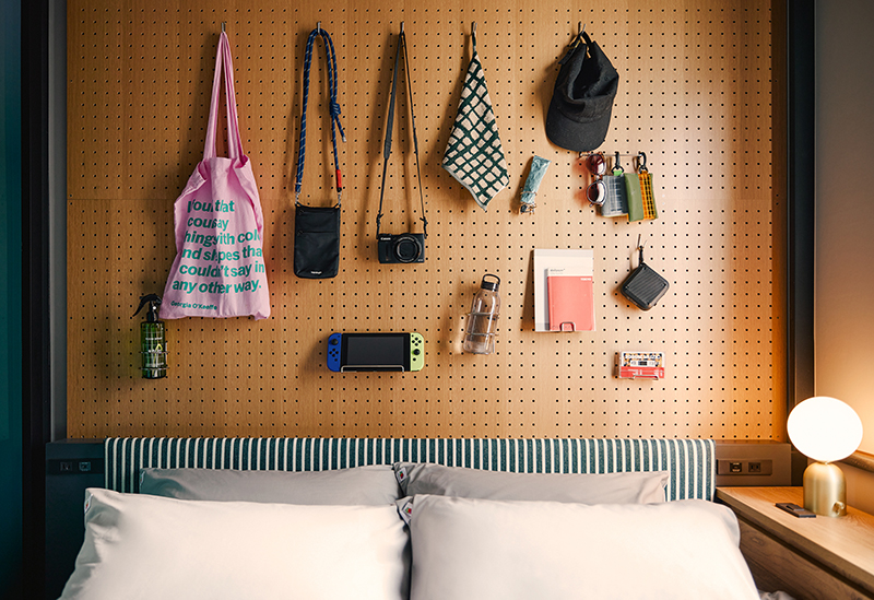 BASE LAYER HOTEL NAGOYA NISHIKI