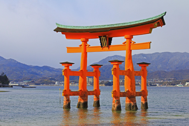1泊2日のRefreshTrip・宮島 編｜広島県・山口｜［月刊旅色］2021年2月号
