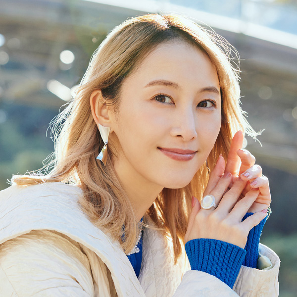 松井玲奈さんが佐賀・神埼へ開運トリップ［月刊旅色］2024年1月号