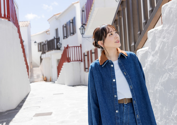 新垣結衣スペシャルインタビュー｜いまの旅の気分はウェルネス ［月刊